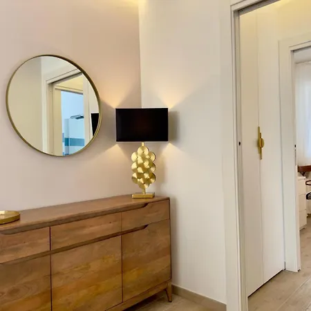 Apartment Karalis *