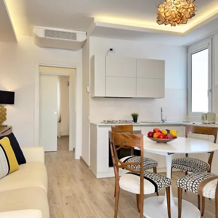 Karalis Apartment