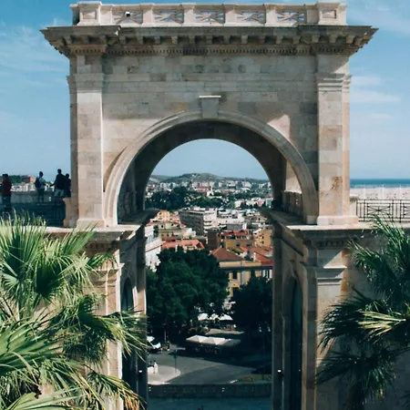 Karalis كالياري